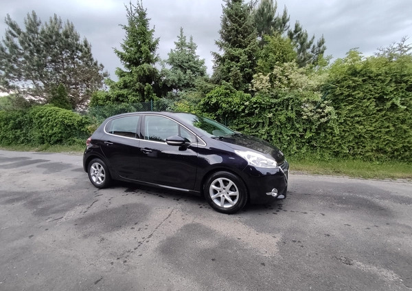 Peugeot 208 cena 34999 przebieg: 70302, rok produkcji 2015 z Skoczów małe 326